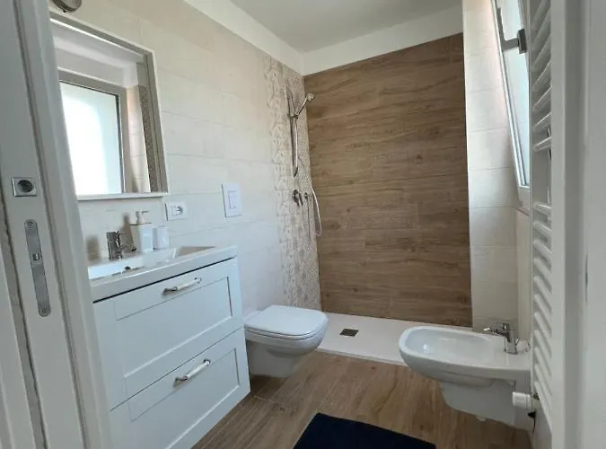 Apartament The #4 Howme Bari